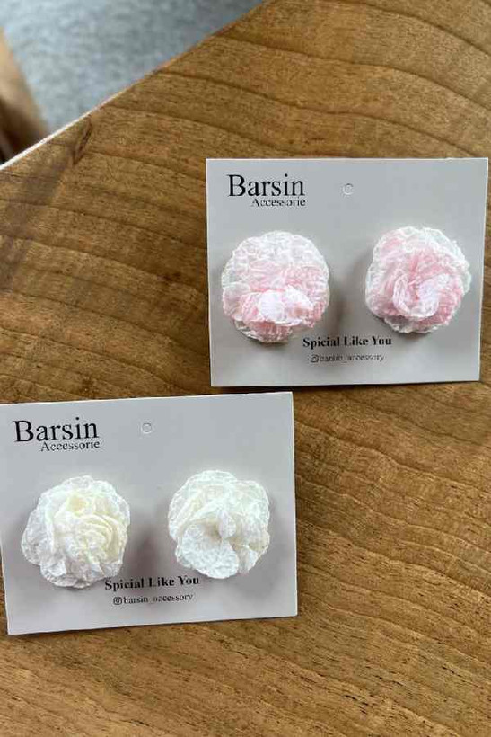 گوشواره زنانه طرح گل بهاری جنس پارچه ای